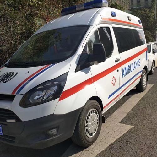 无极品质救护车出租,为您的健康出行负责