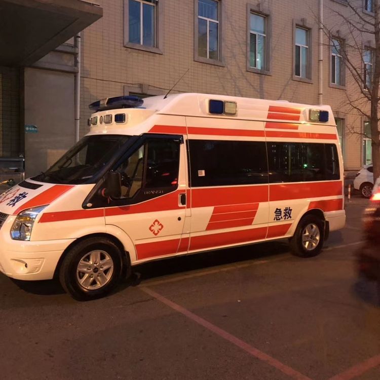 无极夜间租赁救护车护送病人转院：安全转运的 8 大核心注意事项